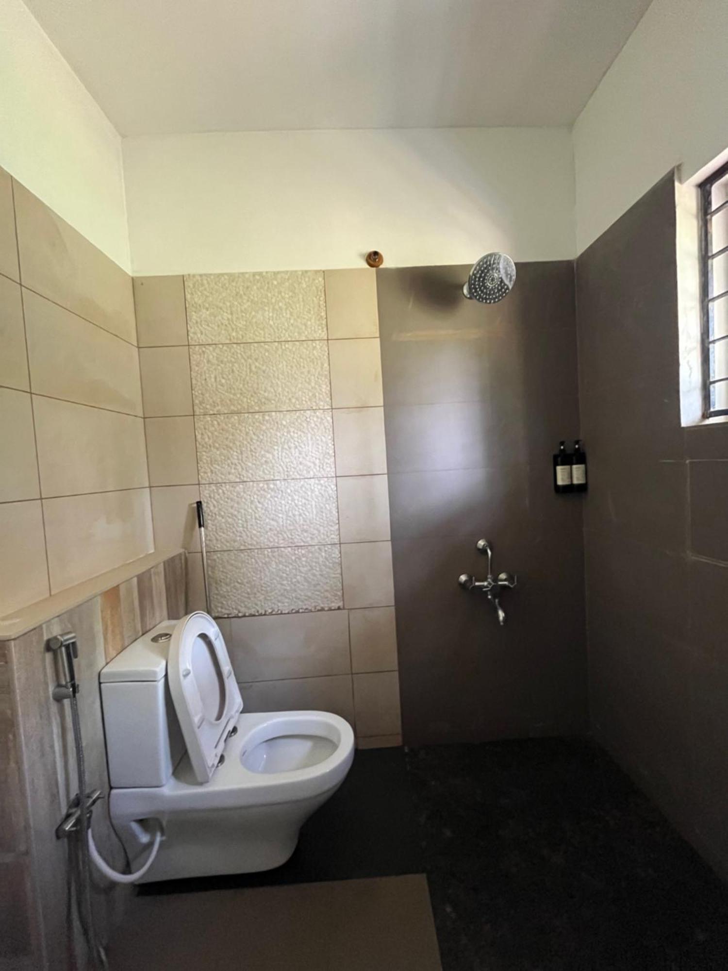 Red Rock Villa, Virajpet, Coorg Ngoại thất bức ảnh